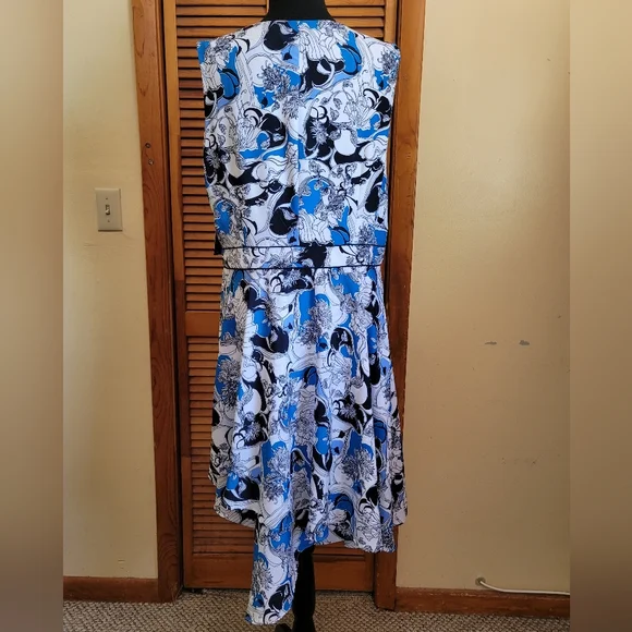 NWT Sleeveless Floral Dress Plus Size 14 (NY&CO) - Picture 3 of 5